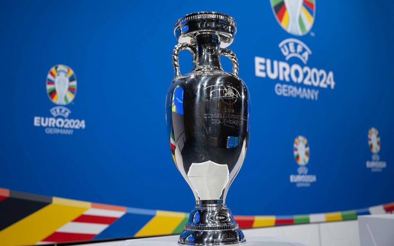 Khám phá danh sách các đội vô địch Euro qua các kỳ
